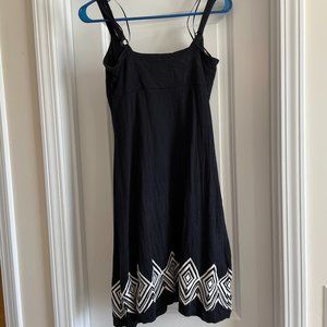 EUC INC Medium Dress